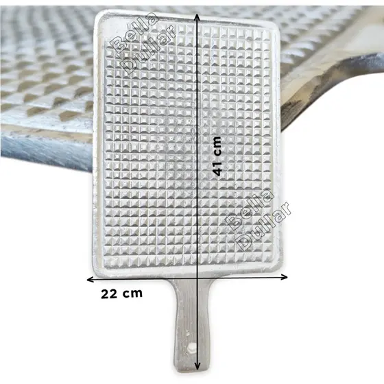 Tábua/Chapa de  Aluminio Fundido Batido– 41x22 cm – Espessura 4mm