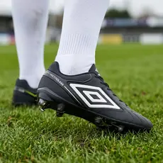 Chuteira Campo Umbro Master Class Club Futebol Masculina Original Trava Campo Conforto Leve Resistente