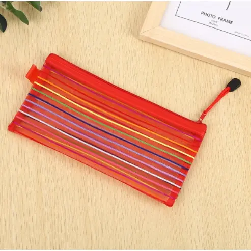 Estojo Multiuso Bolsinha Nylon Colorido Necessaire Porta Mascara Descartavel 13 x 23Cm