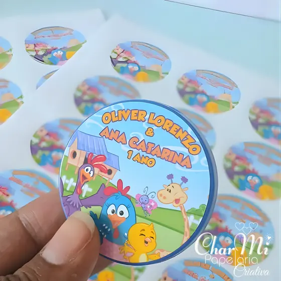 Adesivos personalizados e recortados 5x5cm  para Lembrancinhas - Pirulitos - Latinhas - Caixinhas