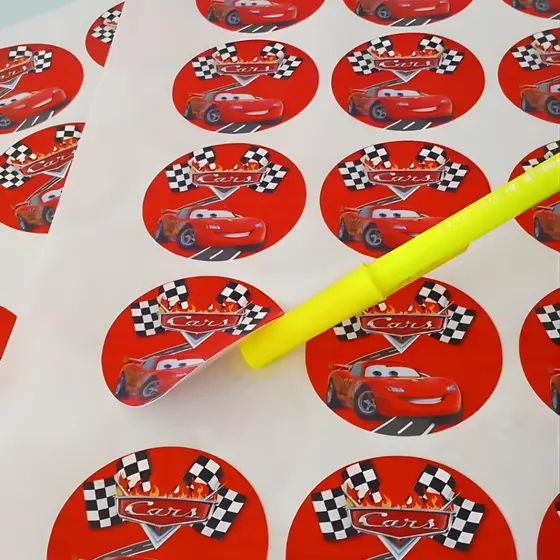 Adesivos personalizados e recortados 5x5cm  para Lembrancinhas - Pirulitos - Latinhas - Caixinhas