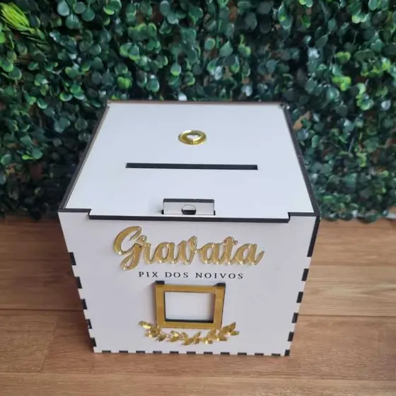 Caixa Pix Casamento MDF Personalizada QR Code Lua de Mel ou Gravata Cofrinho Noivos Presente