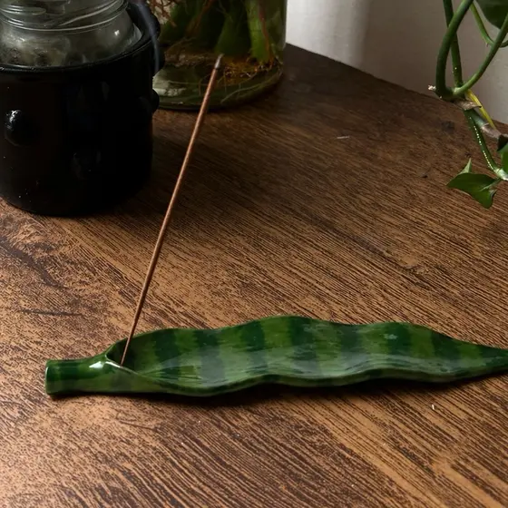 Incensário porta incenso folha espada de são jorge decoração artesanal proteção enfeite espirtualidade feito à mão