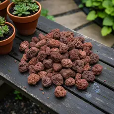 PEDRA VULCANICA LAREIRA AQUÁRIO CHAR BROILER CHURRASQUEIRA LAVA ROCK VERMELHA 500 gramas
