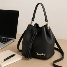 Bolsa Feminina e Carteira com alça de mão e Transversal Saco Egito