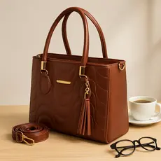 Bolsa Feminina de Mão e Transversal Copacabana- Alça Ajustável, Detalhes Dourados