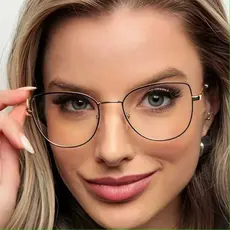 Armação de Óculos Feminina Gatinho Metal Retrô Elegante Leve Sem Grau