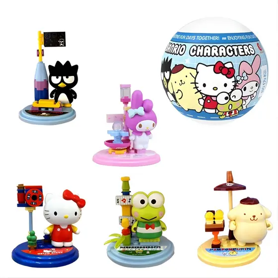Box Bola Surpresa Blocos Montar Hello Kitty e Seus Amigos