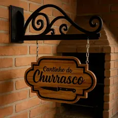 Cantinho do Churrasco em Madeira Teca – Decoração Artesanal com Suporte de Parede Incluso 50x28cm