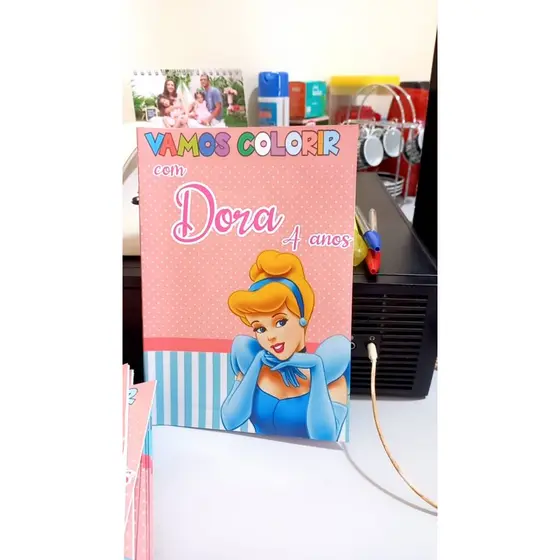 10 Livrinhos para Colorir Personalizados (Qualquer tema)  Capa de Papel Fosco