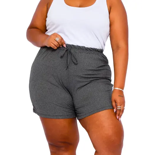 Bermuda Feminina Plus Size Soltinha/Leve Casual