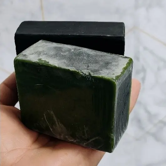 Kit Tratamento de Pele Oleosa e Toxinas | Sabonete Argila Verde + Detox com Carvão Ativado