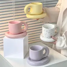 Bonito gordinho copo casal xícara de café pires raro estranho copo de água caneca alça grossa copo de cerâmica