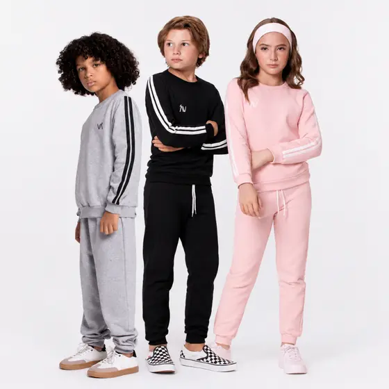 Conjunto Moletom Infantil Detalhe Faixas
