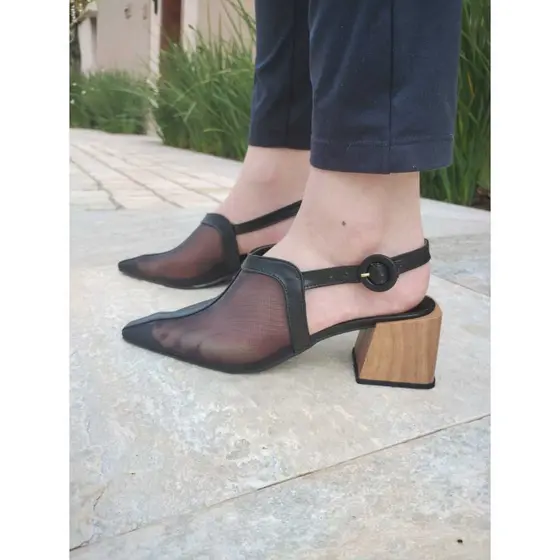 Sandália Feminina Transparente Preta com Salto Bloco Madeira 5,5 cm  Sofisticação e Leveza  34 ao 39