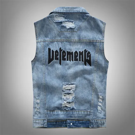 Colete Jeans Masculino Azul com Letras Bordadas, Ajuste Slim, Casual, Sem Mangas
