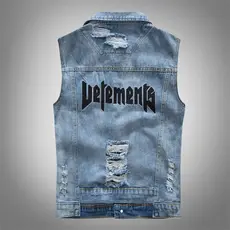 Colete Jeans Masculino Azul com Letras Bordadas, Ajuste Slim, Casual, Sem Mangas