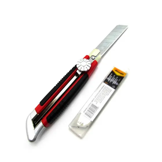 Estilete Profissional De Alta Qualidade Com 10 Lâminas 18mm