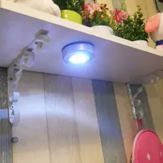 Lâmpada de Led Adesiva Sem Fio a Pilha Para Corredor Armário Closet Parede Multiuso