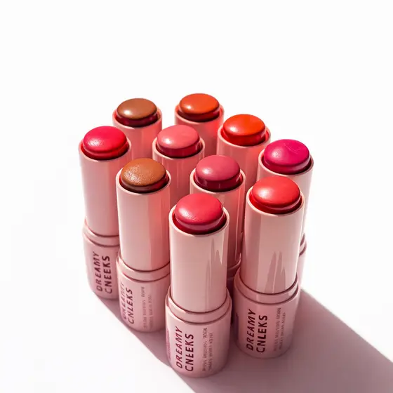 BLUSH CREMOSO RUBY ROSE Stick Dreamy Cheeks