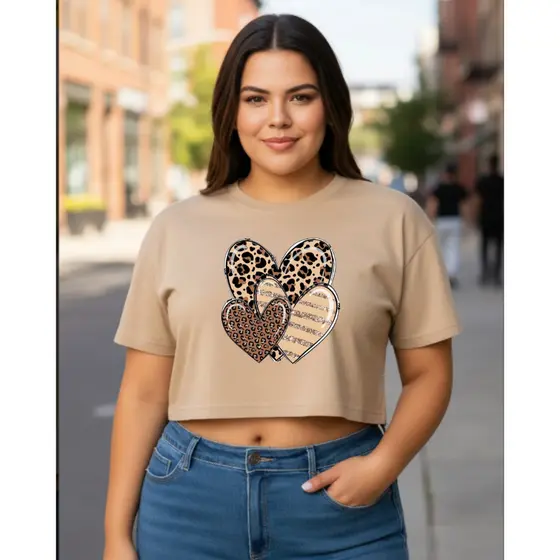 Cropped Feminino Plus Size Estampa 3 CORAÇÃO Blusa Curta Manguinha G1 G2 G3 G4 tendência