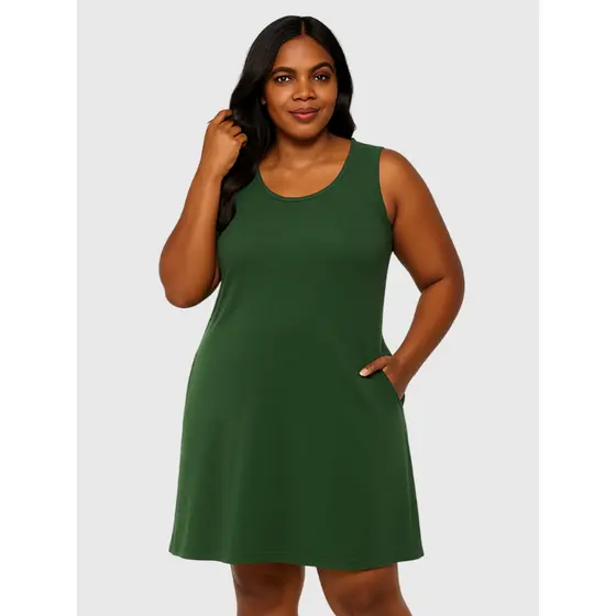 Vestido Feminino Canelado Plus Size com Bolsos