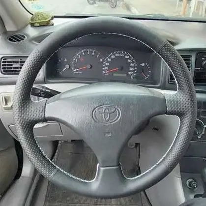 capa de volante costurada corolla xli