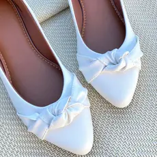 Sapatilha Mocassim Feminina Bico Fino Napa Branca Com Laço