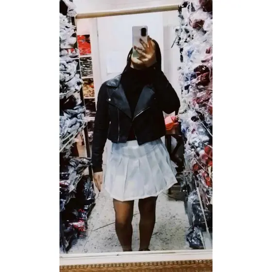 saia colegial pregueada creme