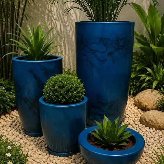 Kit 4 Vasos Marmorizados Decorativos Planta de Luxo Flor Polietileno Coluna polida N1 N2 + Bojo N1 N2 Com Pratos