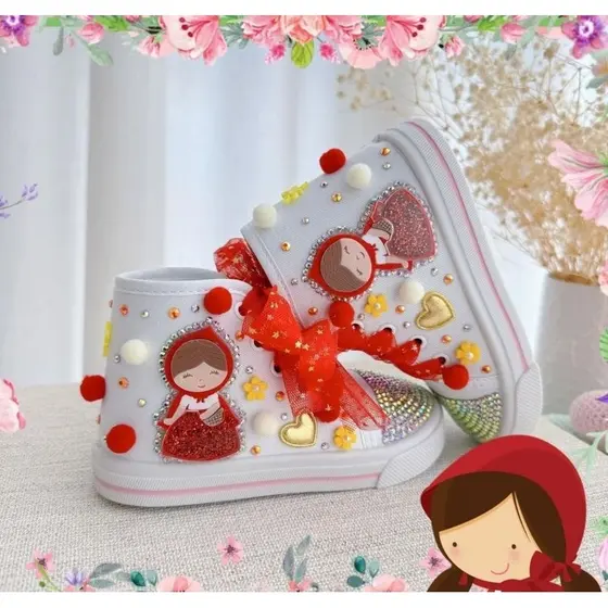 tênis personalizado infantil botinha tematico tema chapéuzinho vermelho