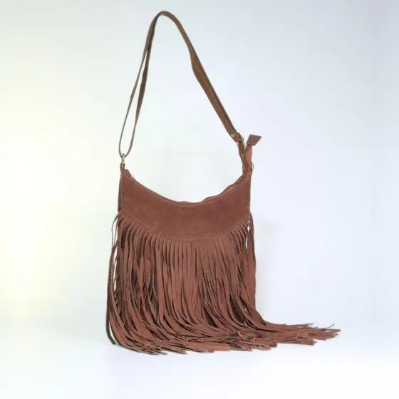 Bolsa de Camurça com Franja Estilo Boho