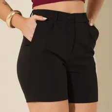 Short Feminino Alfaiataria Social Meia Coxa Bolsos Funcionais Cintura Alta Botão Fresco Tendência
