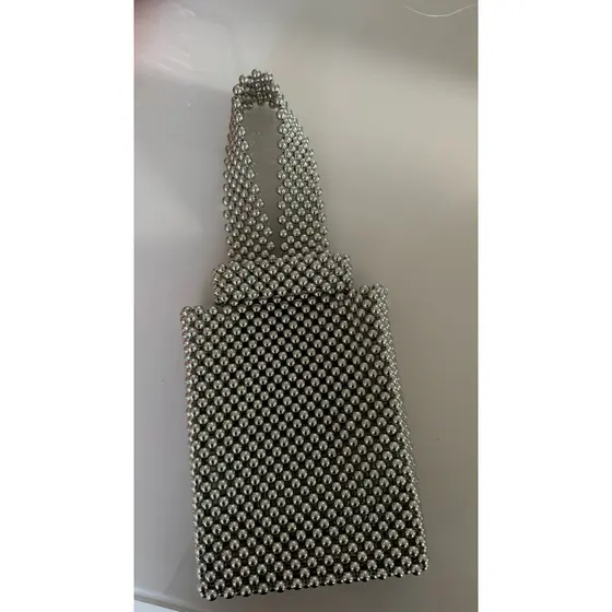 Bolsa de mão prata para festas