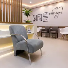 Poltronas  Decorativa Braço de Alumínio Suede, Recepção, Sala, Quarto, Barbeiro, Consultório