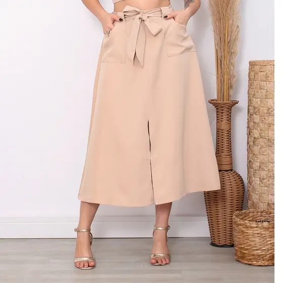 Saia Midi Feminina com Laço elastico na parte de tras