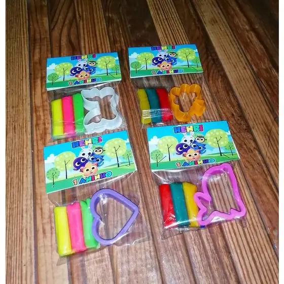 Kit 20 Massinhas Personalizadas + Moldes - FESTAS E LEMBRANCINHAS - QUALQUER TEMA