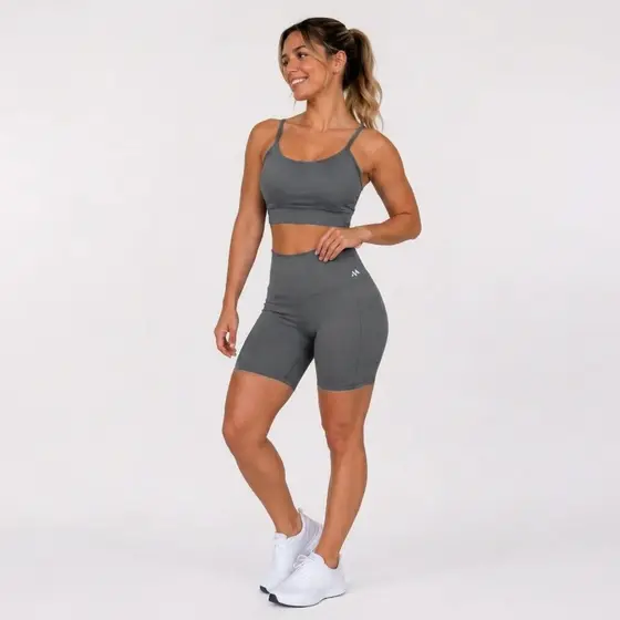 Conjunto Fitness Feminino Bermuda com Bolso + Top Academia