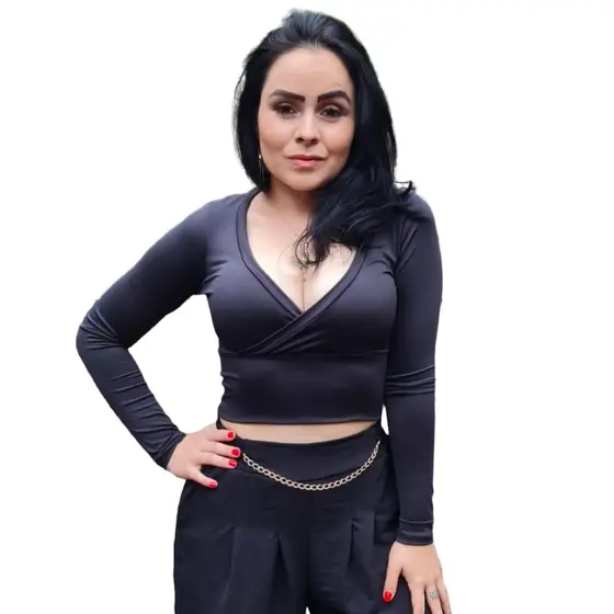 CROPPED DECOTE COM TRANSPASSE MANGA LONGA BLUSINHA EM SUPLEX