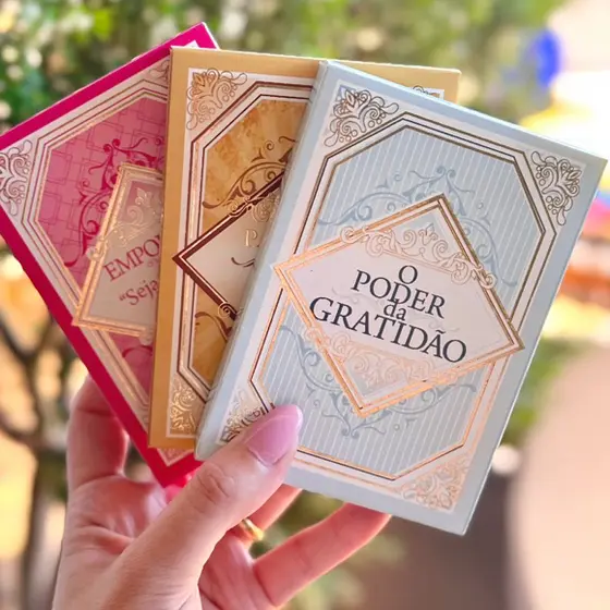 Jogo de Cartas com Mensagens Inspiradoras para Emocionar, Surpreender e Ajudar nos Desafios Oráculo