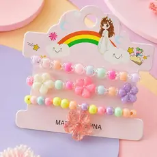 Kit 3 Pulseiras Infantis de Miçangas Coloridas com Pingentes – Acessório Infantil (Modelo Sortido)