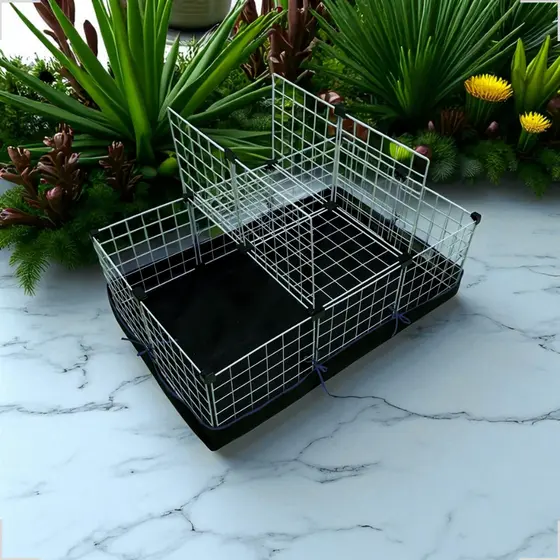 Cercado Pet Reforçado 30x30 com Forro Incluso, Tapete Higiênico e 2 Tampas de Segurança