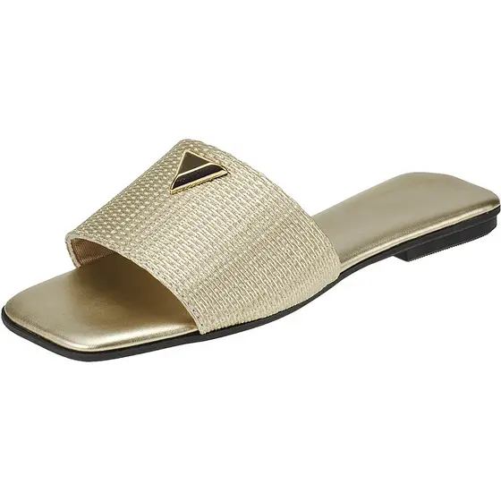 Rasteira Feminina Fashion com Detalhe de Metal Triangular Dourado