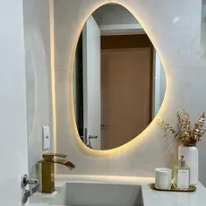 Espelho Decorativo Orgânico 80x50cm com iluminação LED Sala Quarto e Banheiro à FONTE