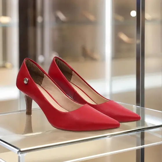 Scarpin Feminino Vermelho Napa Bico Fino Salto Baixo 6,5cm Confortável Look Premium Exclusivo Moda