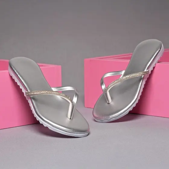 Chinelo Infantil Rasteirinha Modinha Kids do 26 ao 32 Tiras de Strass Solinha PVC Resistente Lançamento