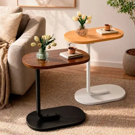 Esta mini mesa pode ser usada como mesa lateral de sofá, mesa de cabeceira ou mesa de centro, economizando espaço.