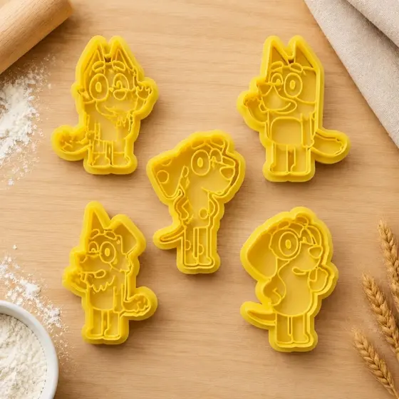 Kit 5 Cortadores Bluey de Biscoitos Personagens Molde para Massa, Massinha e Decoração